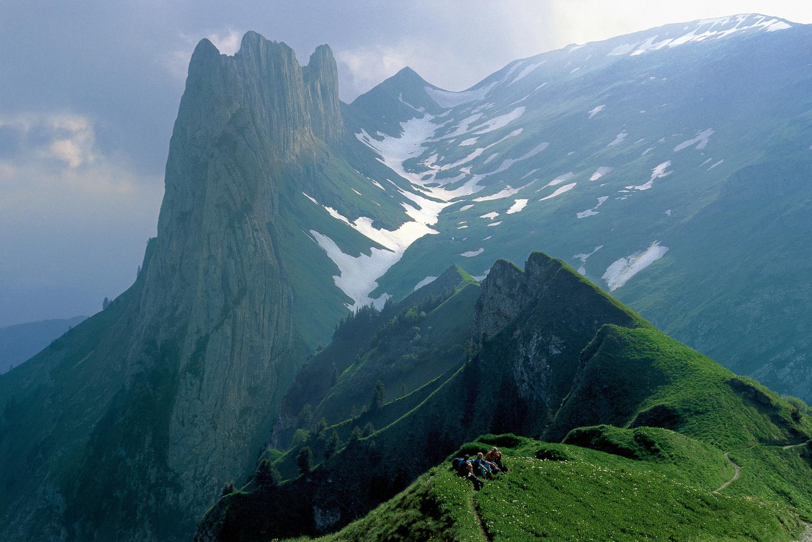 Swiss Alps, European Mountain Range